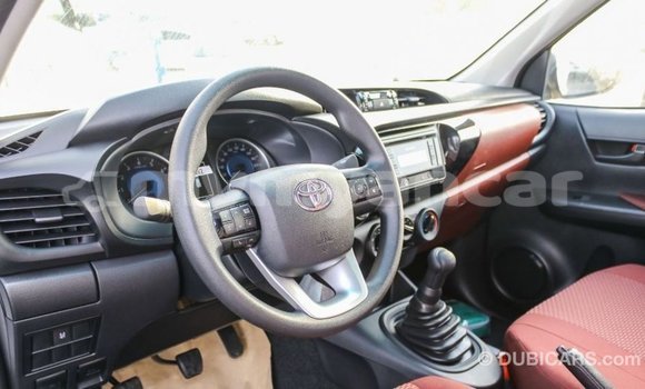 Buy Import Toyota Hilux White Car in Import - Dubai in Ayeyarwady Buy Import Toyota Hilux White Car in Import - Dubai in Ayeyarwady