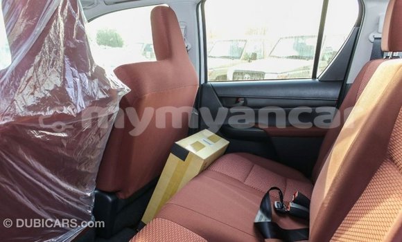 Buy Import Toyota Hilux White Car in Import - Dubai in Ayeyarwady Buy Import Toyota Hilux White Car in Import - Dubai in Ayeyarwady