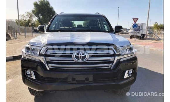 Buy Import Toyota Land Cruiser Black Car in Import - Dubai in Ayeyarwady Buy Import Toyota Land Cruiser Black Car in Import - Dubai in Ayeyarwady