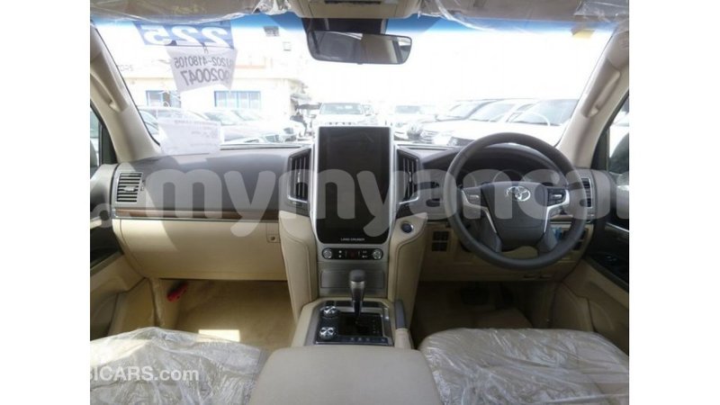 Big with watermark toyota land cruiser ayeyarwady import dubai 2605
