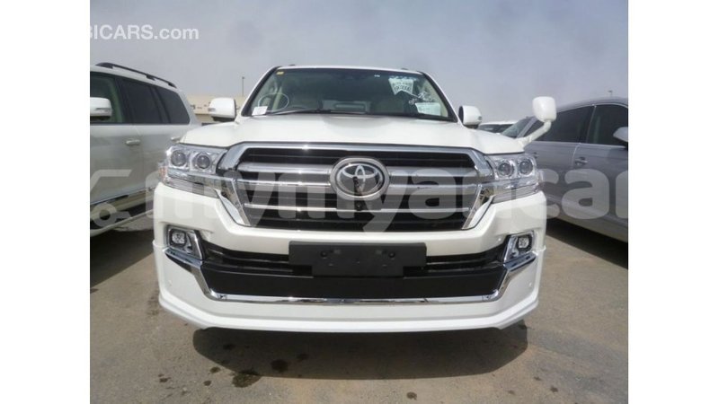 Big with watermark toyota land cruiser ayeyarwady import dubai 2605