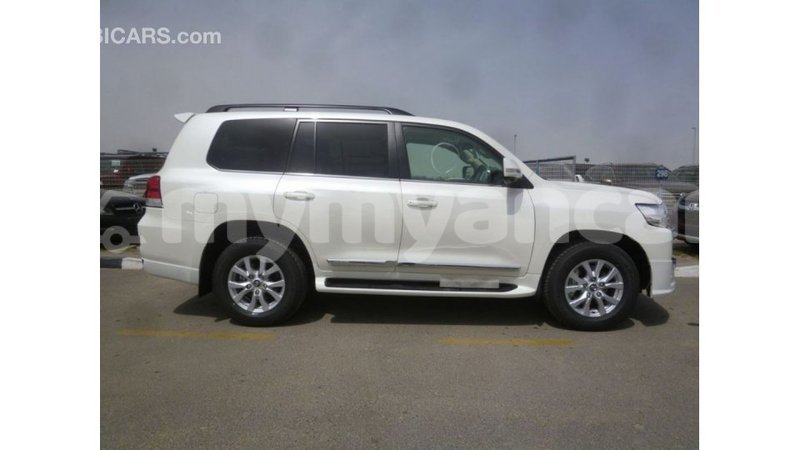 Big with watermark toyota land cruiser ayeyarwady import dubai 2605