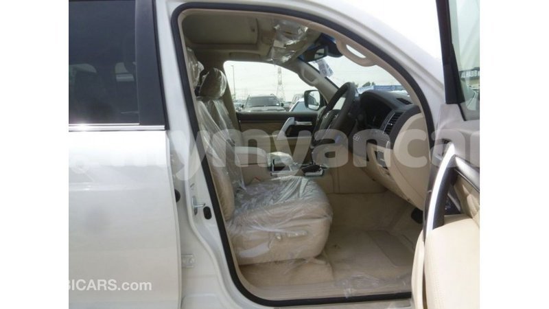 Big with watermark toyota land cruiser ayeyarwady import dubai 2605