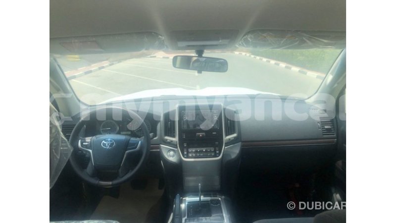 Big with watermark toyota land cruiser ayeyarwady import dubai 2609