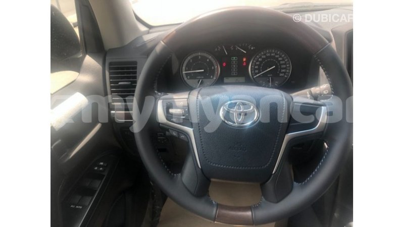 Big with watermark toyota land cruiser ayeyarwady import dubai 2609