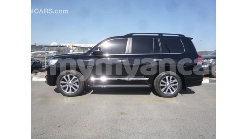 Big with watermark toyota land cruiser ayeyarwady import dubai 2612