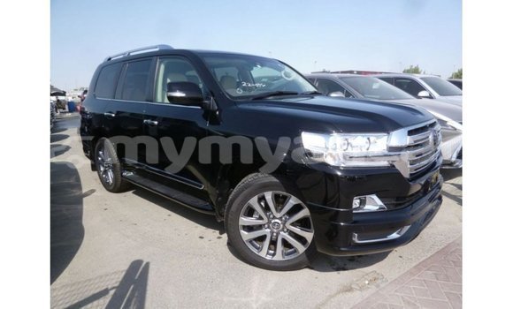 Buy Import Toyota Land Cruiser Black Car in Import - Dubai in Ayeyarwady Buy Import Toyota Land Cruiser Black Car in Import - Dubai in Ayeyarwady