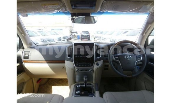 Buy Import Toyota Land Cruiser Black Car in Import - Dubai in Ayeyarwady Buy Import Toyota Land Cruiser Black Car in Import - Dubai in Ayeyarwady