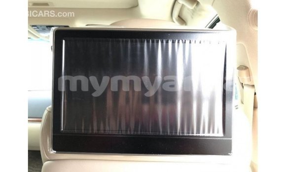 Acheter Import Voiture Toyota Land Cruiser Blanc à Import - Dubai, #<Region:0x000000000c5121b8> Acheter Import Voiture Toyota Land Cruiser Blanc à Import - Dubai, #<Region:0x000000000c5121b8>