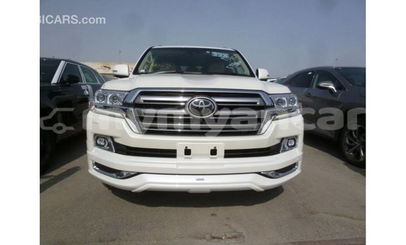 Acheter Import Voiture Toyota Land Cruiser Blanc à Import - Dubai, #<Region:0x000000000c5121b8> Acheter Import Voiture Toyota Land Cruiser Blanc à Import - Dubai, #<Region:0x000000000c5121b8>