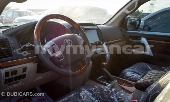 Acheter Import Voiture Toyota Land Cruiser Noir à Import - Dubai, #<Region:0x000000000c5121b8> Acheter Import Voiture Toyota Land Cruiser Noir à Import - Dubai, #<Region:0x000000000c5121b8>