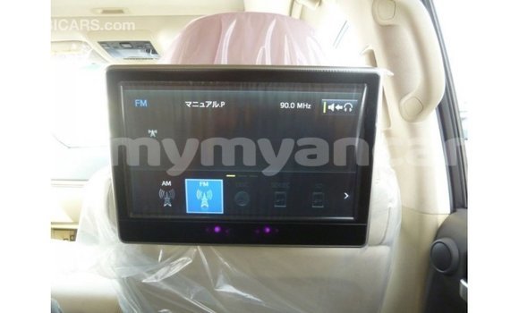 Acheter Import Voiture Toyota Land Cruiser Blanc à Import - Dubai, #<Region:0x000000000c5121b8> Acheter Import Voiture Toyota Land Cruiser Blanc à Import - Dubai, #<Region:0x000000000c5121b8>