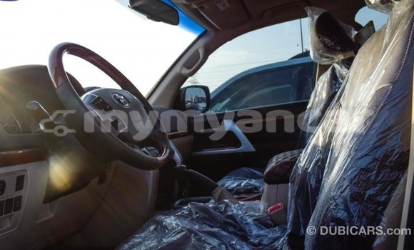 Acheter Import Voiture Toyota Land Cruiser Noir à Import - Dubai, #<Region:0x000000000c5121b8> Acheter Import Voiture Toyota Land Cruiser Noir à Import - Dubai, #<Region:0x000000000c5121b8>