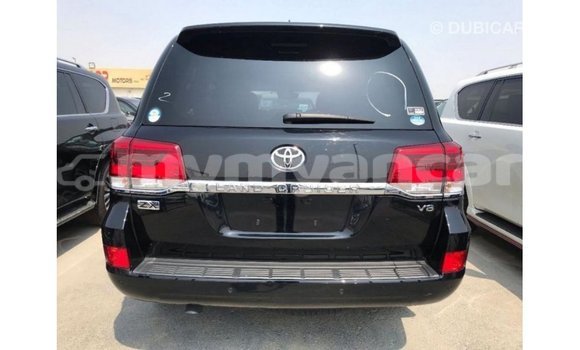 Buy Import Toyota Land Cruiser Black Car in Import - Dubai in Ayeyarwady Buy Import Toyota Land Cruiser Black Car in Import - Dubai in Ayeyarwady