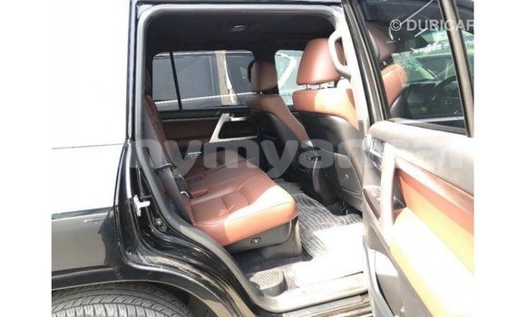 Buy Import Toyota Land Cruiser Black Car in Import - Dubai in Ayeyarwady Buy Import Toyota Land Cruiser Black Car in Import - Dubai in Ayeyarwady