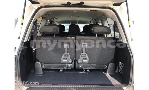 Acheter Import Voiture Toyota Land Cruiser Blanc à Import - Dubai, #<Region:0x000000000c5121b8> Acheter Import Voiture Toyota Land Cruiser Blanc à Import - Dubai, #<Region:0x000000000c5121b8>