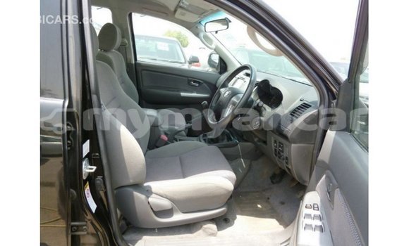 Acheter Import Voiture Toyota Hilux Noir à Import - Dubai, #<Region:0x000000000c5121b8> Acheter Import Voiture Toyota Hilux Noir à Import - Dubai, #<Region:0x000000000c5121b8>