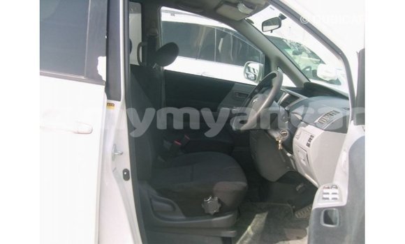 Acheter Import Voiture Toyota Noah Blanc à Import - Dubai, #<Region:0x000000000c5121b8> Acheter Import Voiture Toyota Noah Blanc à Import - Dubai, #<Region:0x000000000c5121b8>