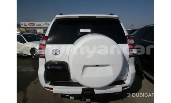 သွင်းကုန် Toyota Prado White ကား Import - Dubai Ayeyarwady သွင်းကုန် Toyota Prado White ကား Import - Dubai Ayeyarwady