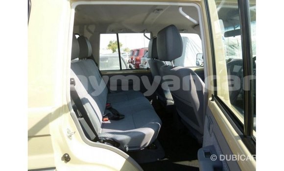 Buy Import Toyota Land Cruiser Beige Car in Import - Dubai in Ayeyarwady Buy Import Toyota Land Cruiser Beige Car in Import - Dubai in Ayeyarwady