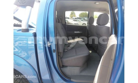 Buy Import Toyota Hilux Blue Car in Import - Dubai in Ayeyarwady Buy Import Toyota Hilux Blue Car in Import - Dubai in Ayeyarwady