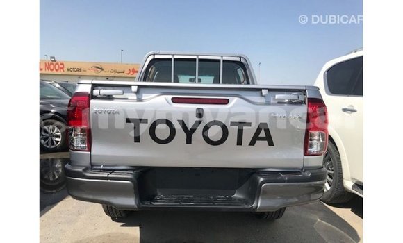 သွင်းကုန် Toyota Hilux Other ကား Import - Dubai Ayeyarwady သွင်းကုန် Toyota Hilux Other ကား Import - Dubai Ayeyarwady