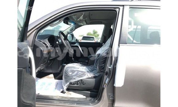 သွင်းကုန် Toyota Prado Brown ကား Import - Dubai Ayeyarwady သွင်းကုန် Toyota Prado Brown ကား Import - Dubai Ayeyarwady