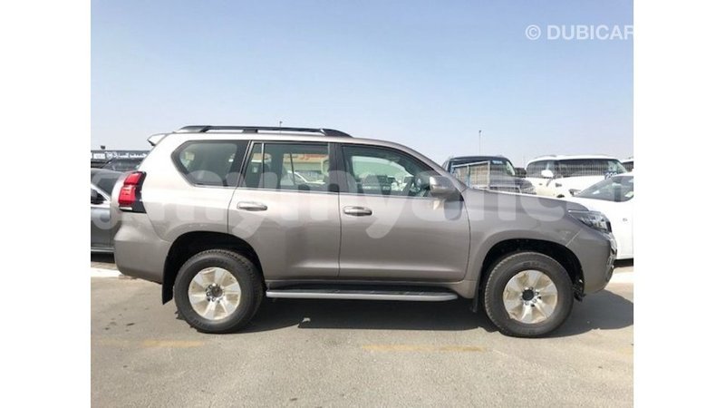 Big with watermark toyota prado ayeyarwady import dubai 2652