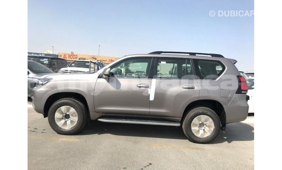 သွင်းကုန် Toyota Prado Brown ကား Import - Dubai Ayeyarwady သွင်းကုန် Toyota Prado Brown ကား Import - Dubai Ayeyarwady