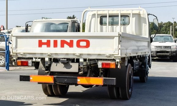 Buy Import Hino 300 Series White Truck in Import - Dubai in Ayeyarwady Buy Import Hino 300 Series White Truck in Import - Dubai in Ayeyarwady