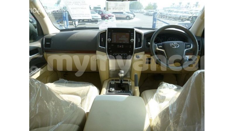 Big with watermark toyota land cruiser ayeyarwady import dubai 2658
