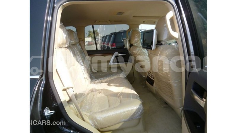 Big with watermark toyota land cruiser ayeyarwady import dubai 2658