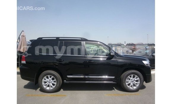 သွင်းကုန် Toyota Land Cruiser Black ကား Import - Dubai Ayeyarwady သွင်းကုန် Toyota Land Cruiser Black ကား Import - Dubai Ayeyarwady