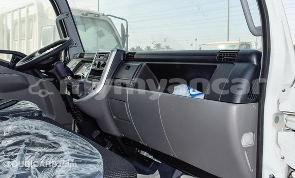 Buy Import Mitsubishi L400 White Truck in Import - Dubai in Ayeyarwady Buy Import Mitsubishi L400 White Truck in Import - Dubai in Ayeyarwady