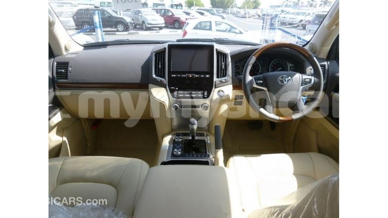 Big with watermark toyota land cruiser ayeyarwady import dubai 2664