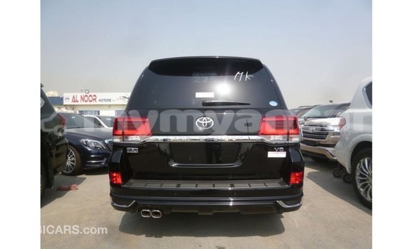 Buy Import Toyota Land Cruiser Black Car in Import - Dubai in Ayeyarwady Buy Import Toyota Land Cruiser Black Car in Import - Dubai in Ayeyarwady