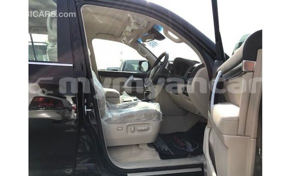 Acheter Import Voiture Toyota Land Cruiser Noir à Import - Dubai, #<Region:0x000000000c5121b8> Acheter Import Voiture Toyota Land Cruiser Noir à Import - Dubai, #<Region:0x000000000c5121b8>