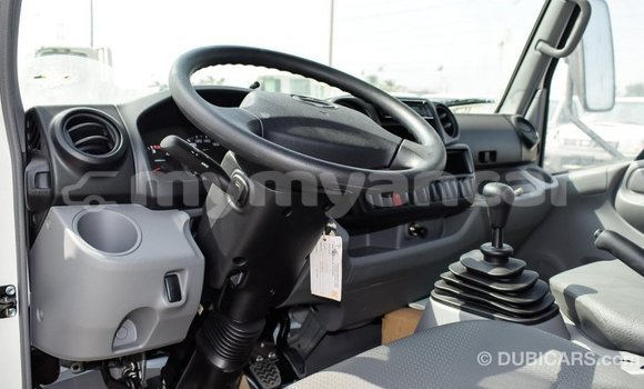 သွင်းကုန် Hino 300 Series White ထရပ်ကား Import - Dubai Ayeyarwady သွင်းကုန် Hino 300 Series White ထရပ်ကား Import - Dubai Ayeyarwady