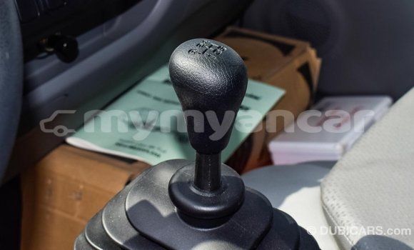 သွင်းကုန် Hino 300 Series White ထရပ်ကား Import - Dubai Ayeyarwady သွင်းကုန် Hino 300 Series White ထရပ်ကား Import - Dubai Ayeyarwady