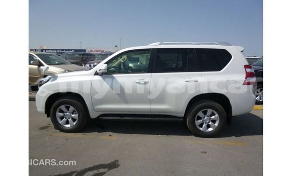 Buy Import Toyota Prado White Car in Import - Dubai in Ayeyarwady Buy Import Toyota Prado White Car in Import - Dubai in Ayeyarwady