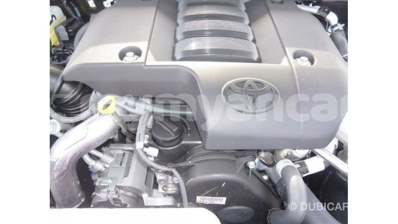 Big with watermark toyota prado ayeyarwady import dubai 2684