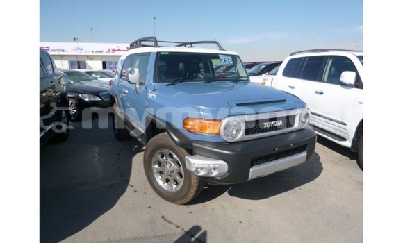 Buy Import Toyota FJ Cruiser Blue Car in Import - Dubai in Ayeyarwady Buy Import Toyota FJ Cruiser Blue Car in Import - Dubai in Ayeyarwady