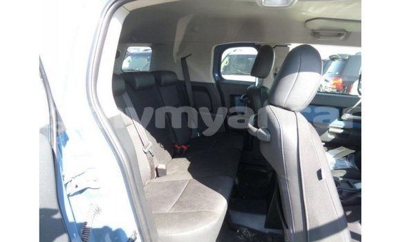Buy Import Toyota FJ Cruiser Blue Car in Import - Dubai in Ayeyarwady Buy Import Toyota FJ Cruiser Blue Car in Import - Dubai in Ayeyarwady