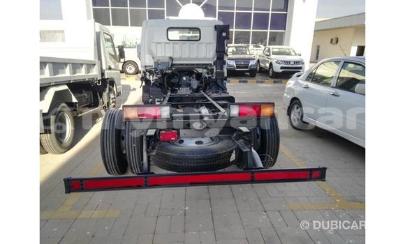 Acheter Import Voiture Mitsubishi i Blanc à Import - Dubai, #<Region:0x000000000c5121b8>