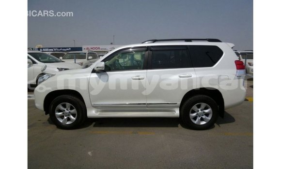 သွင်းကုန် Toyota Prado White ကား Import - Dubai Ayeyarwady သွင်းကုန် Toyota Prado White ကား Import - Dubai Ayeyarwady