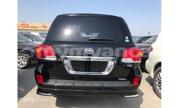Buy Import Toyota Land Cruiser Black Car in Import - Dubai in Ayeyarwady Buy Import Toyota Land Cruiser Black Car in Import - Dubai in Ayeyarwady