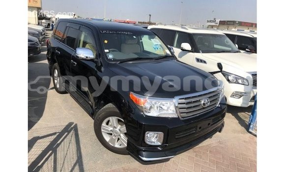 Buy Import Toyota Land Cruiser Black Car in Import - Dubai in Ayeyarwady Buy Import Toyota Land Cruiser Black Car in Import - Dubai in Ayeyarwady
