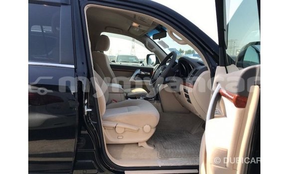 Buy Import Toyota Land Cruiser Black Car in Import - Dubai in Ayeyarwady Buy Import Toyota Land Cruiser Black Car in Import - Dubai in Ayeyarwady