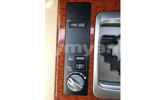 Buy Import Toyota Land Cruiser Black Car in Import - Dubai in Ayeyarwady Buy Import Toyota Land Cruiser Black Car in Import - Dubai in Ayeyarwady