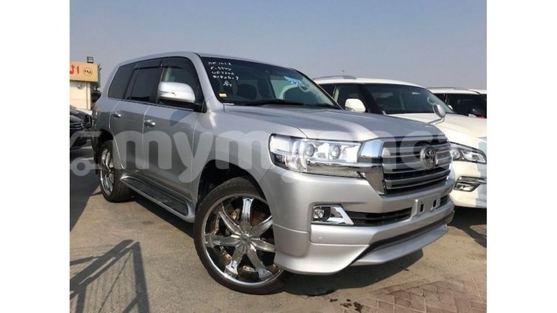 Big with watermark toyota land cruiser ayeyarwady import dubai 2698